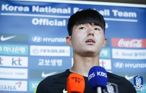 인터뷰하는 이상민.