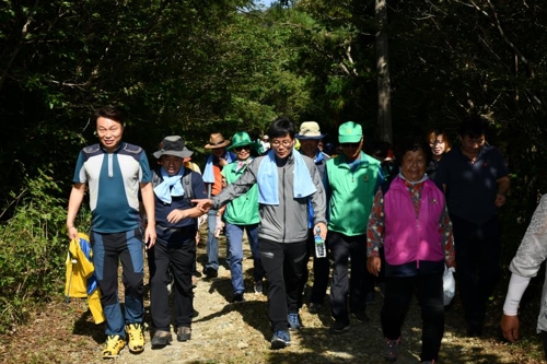 난대수목원을 거제시로