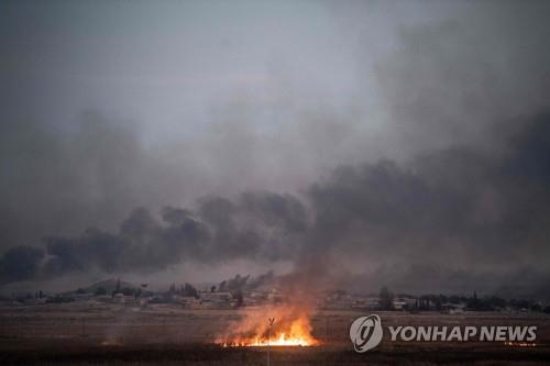 터키군의 공격을 받은 시리아 국경도시 탈 아브야드