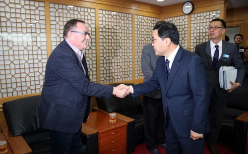존스홉킨스 보건대학 교수 창원시 방문