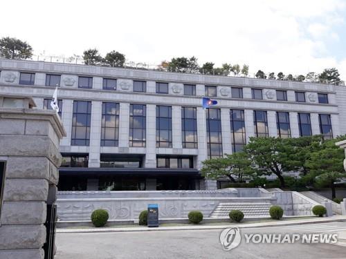 헌재 "소규모 매장서 무료로 트는 음악…저작권 침해 아냐" - 1