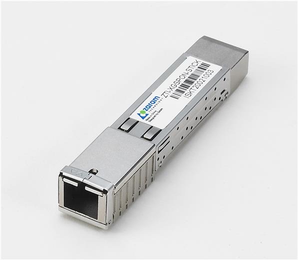 자람테크놀로지가 개발한 초저전력 5G 통신반도체를 내장한 광모듈 일체형 스틱
