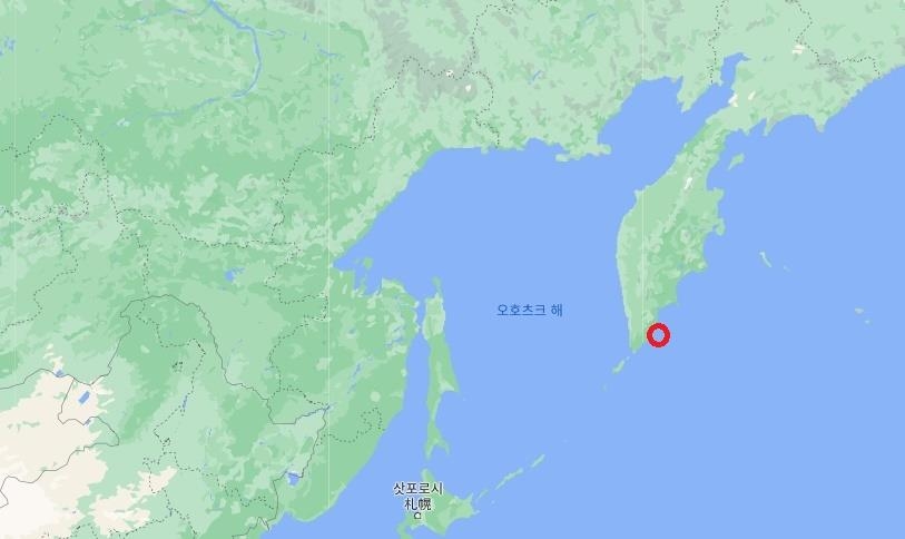 러시아 캄차카주 할락티르스키 해변의 위치(붉은색 원).