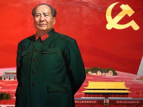 '지구전'으로 중국 차지한 마오쩌둥의 초상화