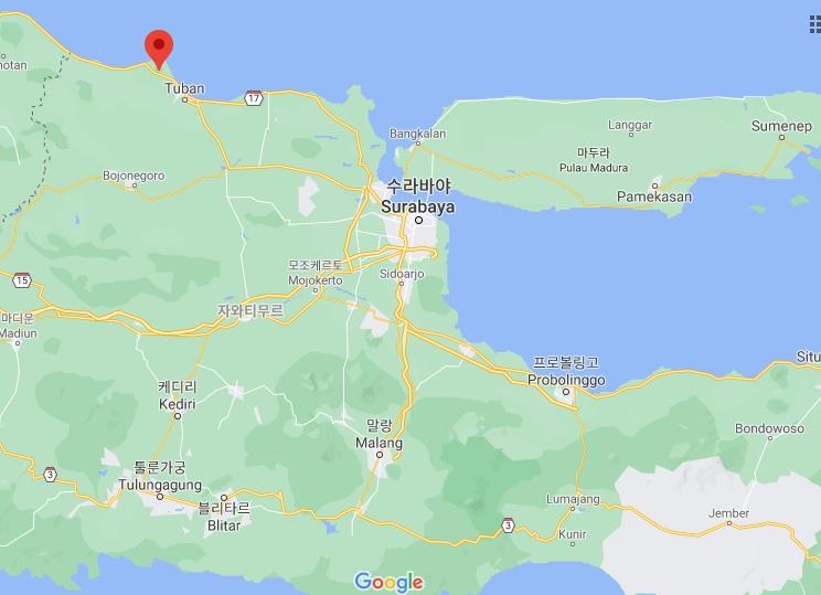 자바섬 동부의 수무르그능 마을(빨간 표시)