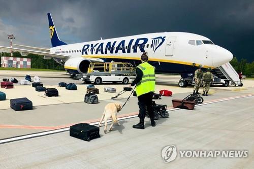 야권 인사 체포 위해 외국 여객기 강제 착륙시킨 벨라루스.