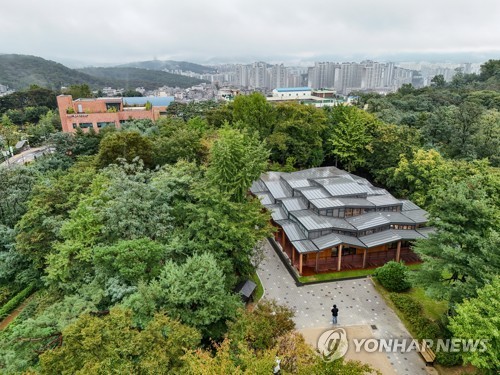 [여행honey] 목조 공공건축…성북구 오동숲속도서관