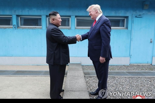 (AMPLIACIÓN) Trump dice que el líder norcoreano se encuentra en buena salud