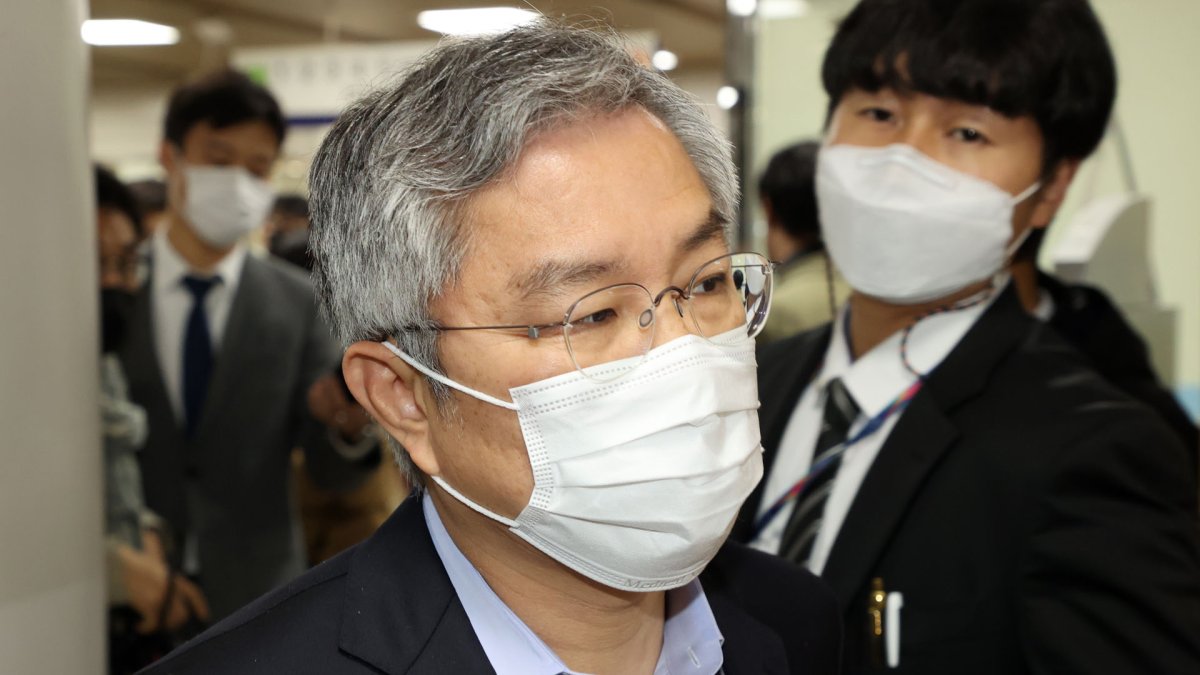 검찰, '허위사실 공표' 최강욱에 당선무효형 구형