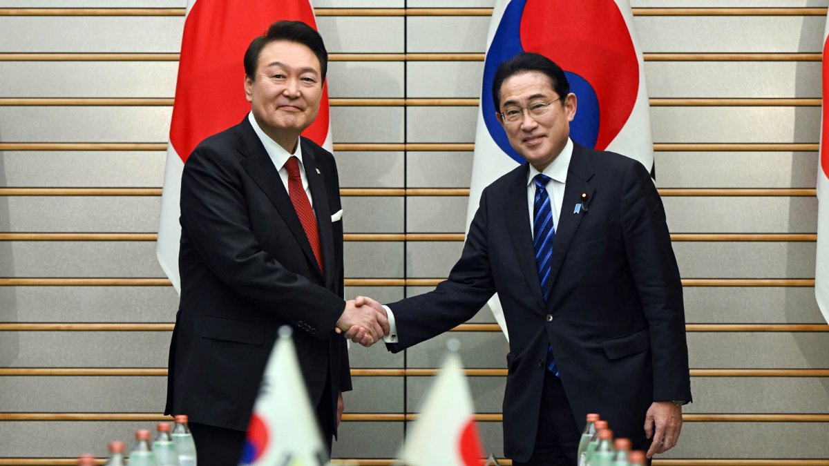 "독도·위안부 논의 없었다…일본 왜곡보도 유감 표시"
