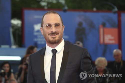 제74회 베니스영화제에 참석한 대런 애러노프스키 감독
