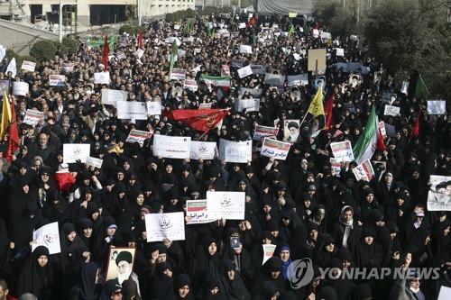 이란 반정부 시위 격화