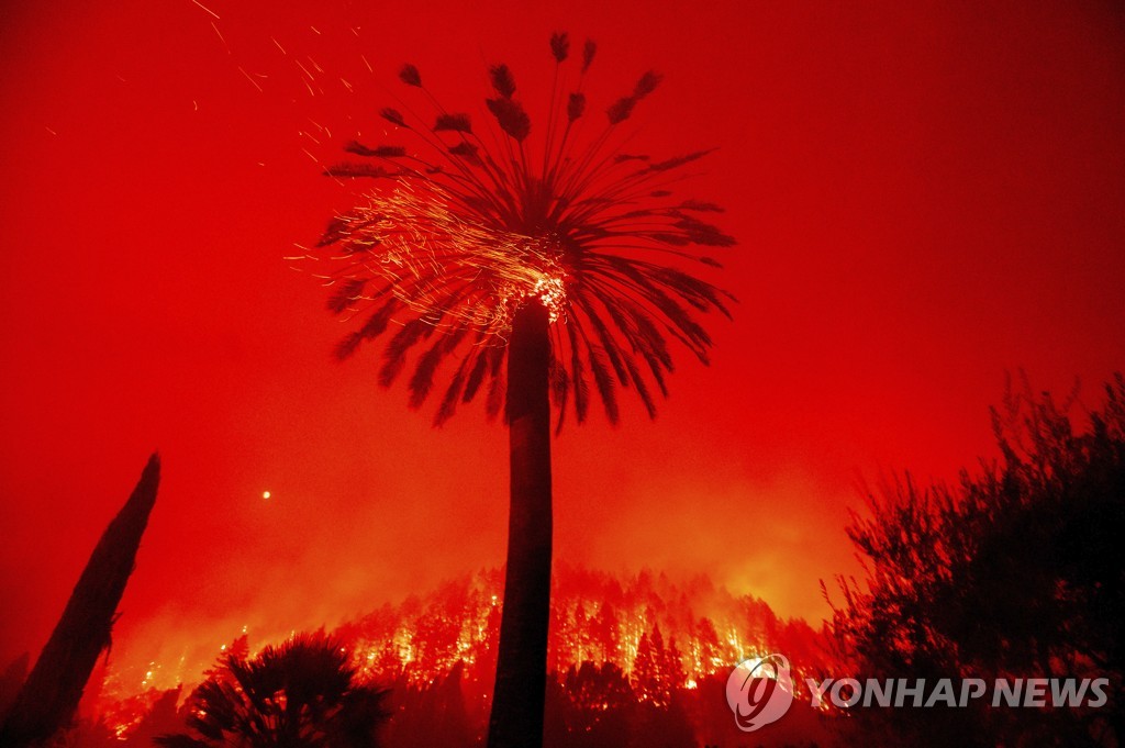 APTOPIX California Wildfires