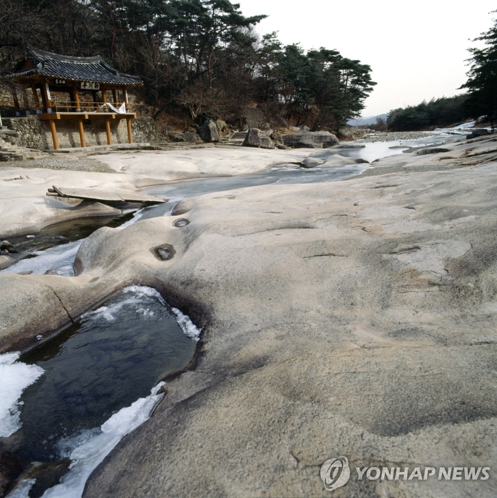 울산 작괘천 전경. <<연합뉴스 자료사진>>