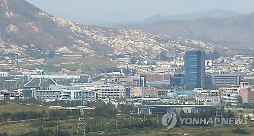 北 개성공단 출입제한 이틀만에 왜 철회했나…해석 분분 - 1