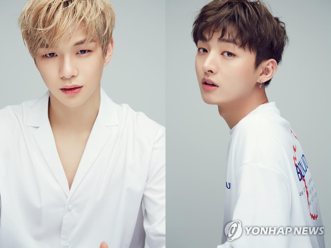 강다니엘과 윤지성(오른쪽)