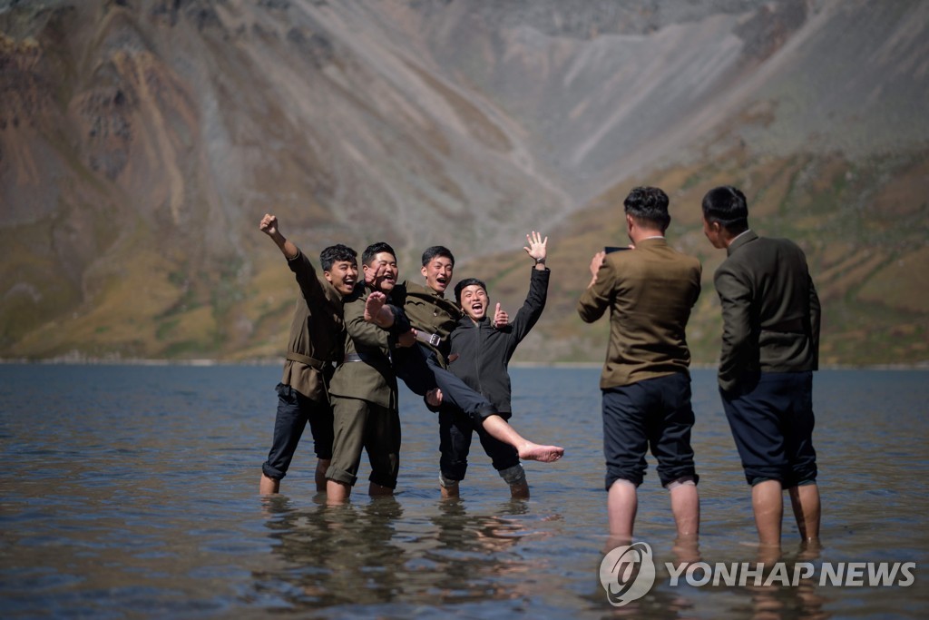NKOREA-POLITICS-SOCIAL-PAEKTU