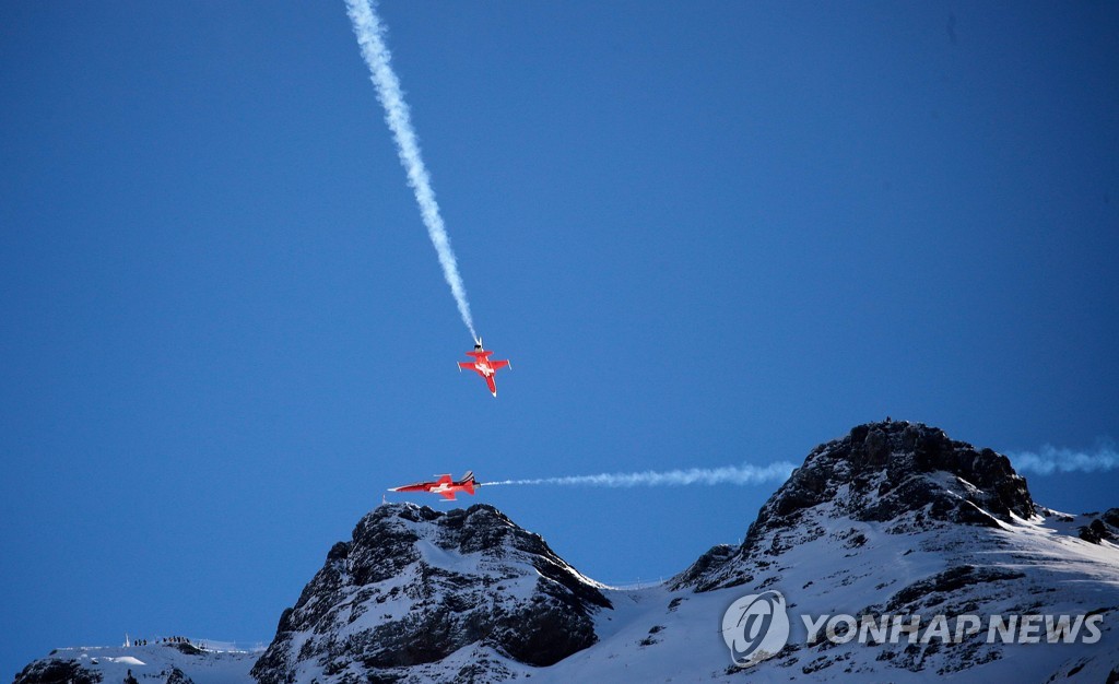 SKI-ALPINE-WORLD-SUI-MEN-DOWNHILL