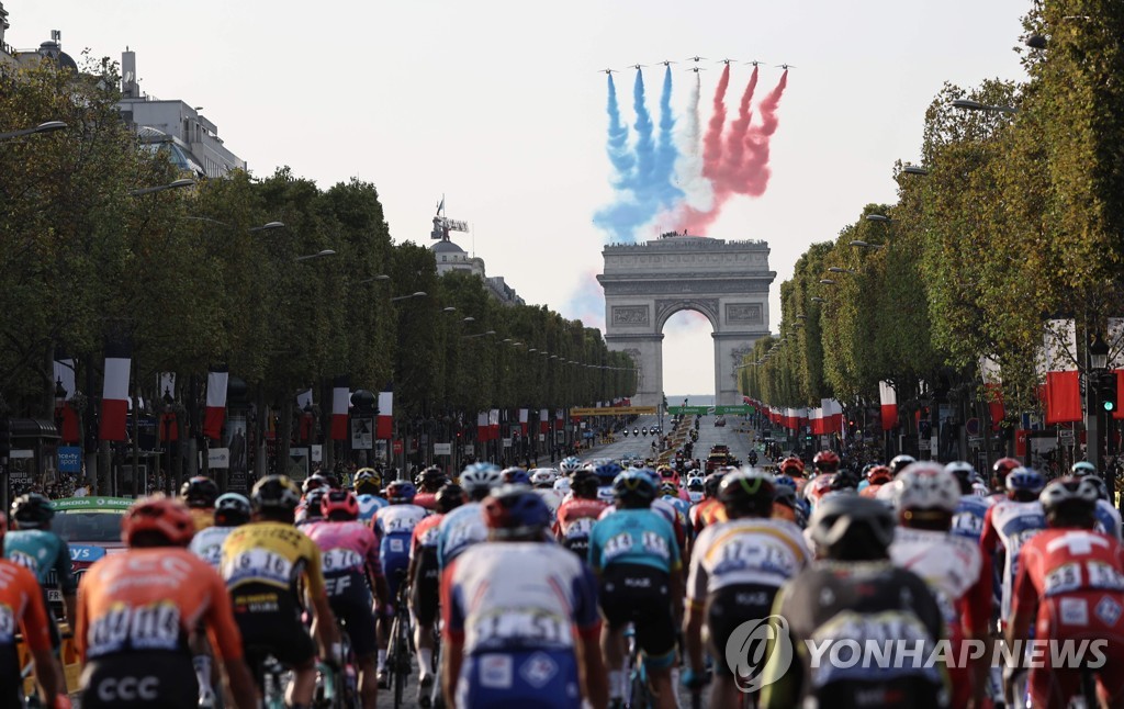 CYCLING-FRA-TDF2020-STAGE20