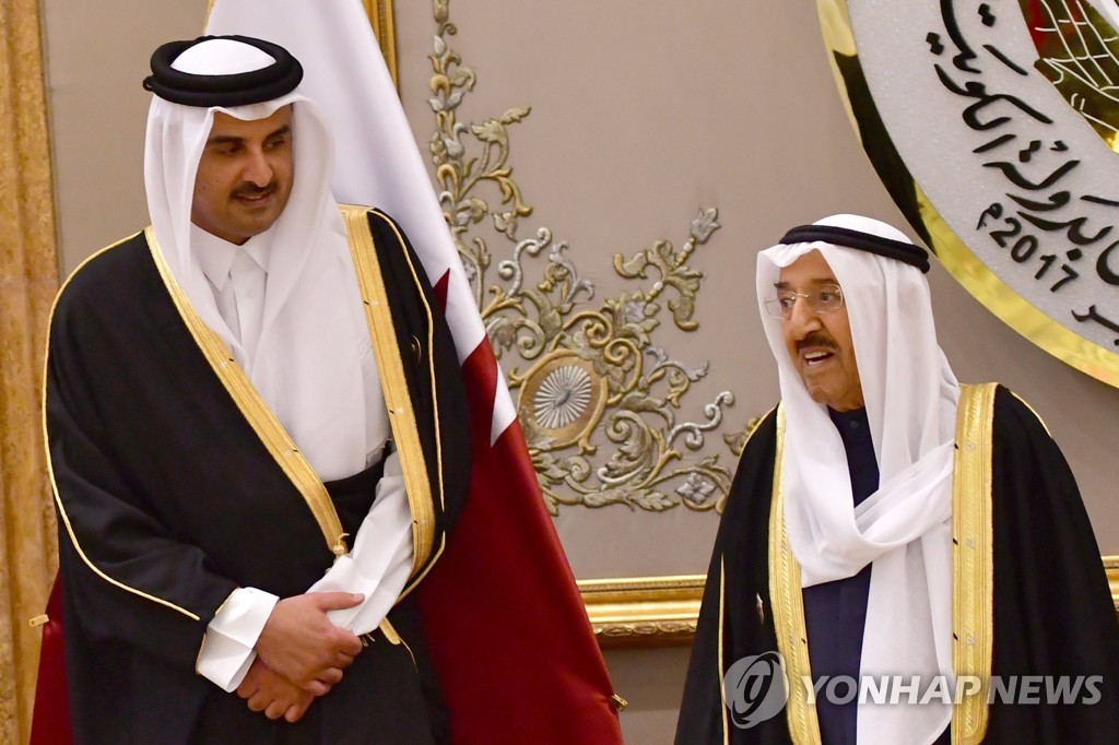 FILES-KUWAIT-POLITICS-EMIR