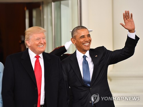 지난 1월20일 취임식 당시의 도널드 트럼프(왼쪽) 대통령과 버락 오바마 전 대통령