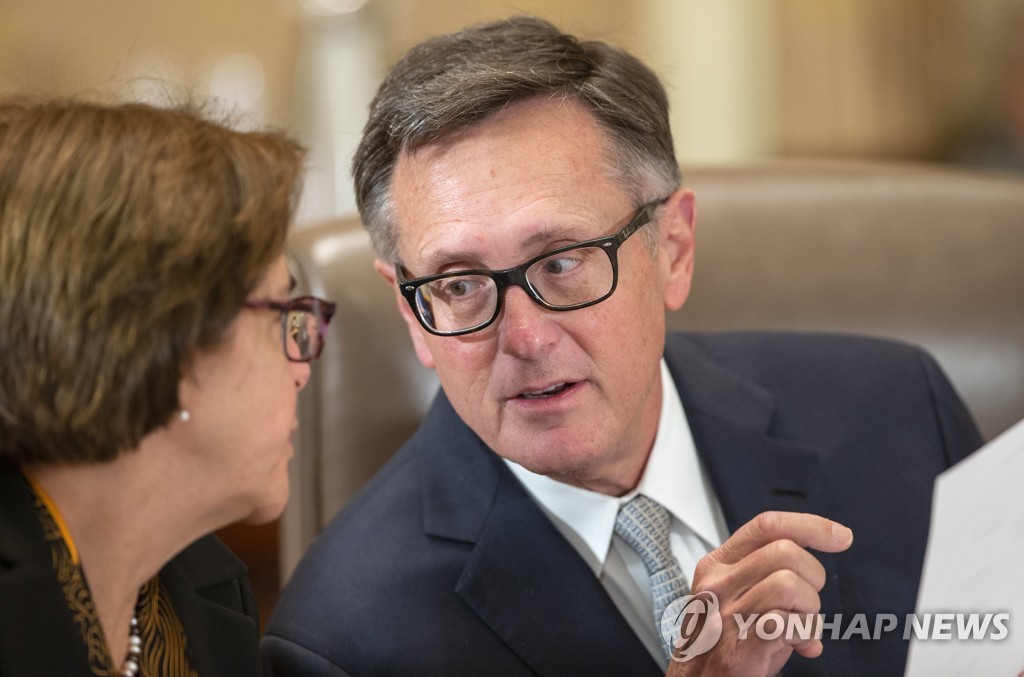 클라리다 부의장