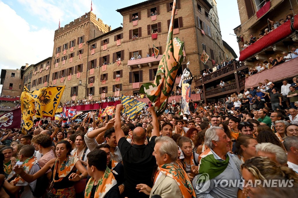 ITALY TRADITION PALIO DI SIENA