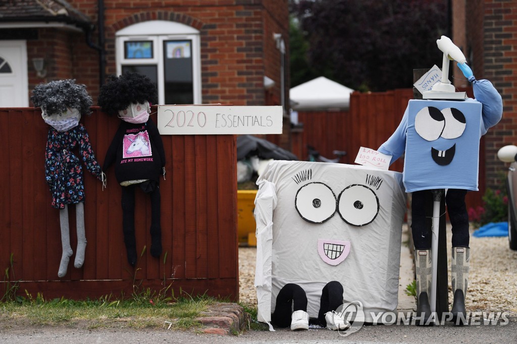 BRITAIN CULTURE SCARECROW FESTIVAL