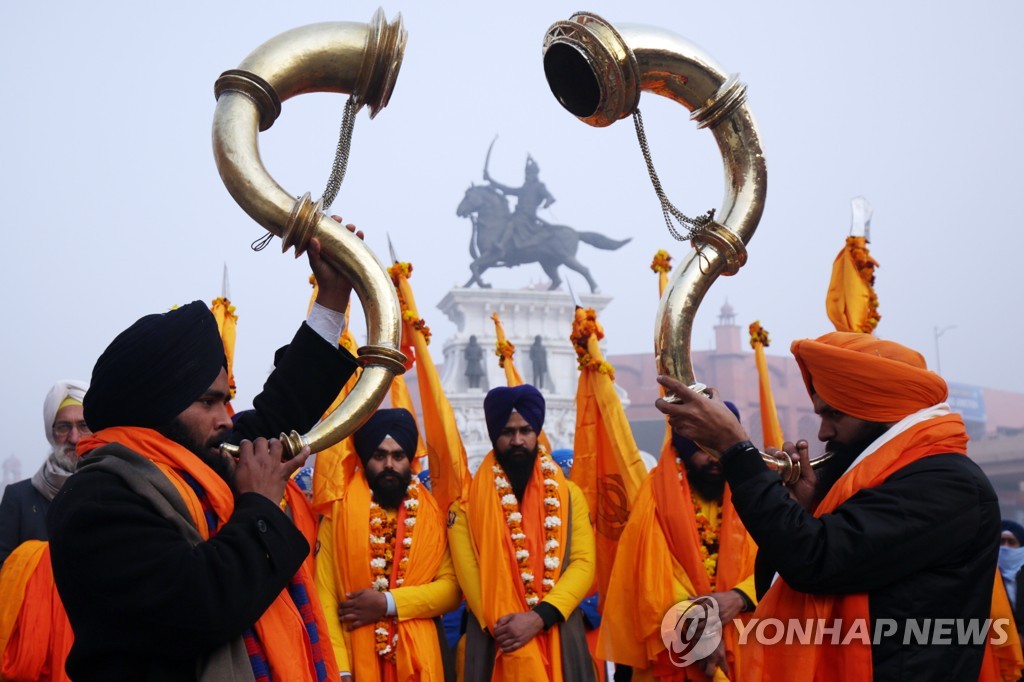 INDIA BELIEF SIKHISM