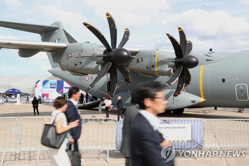 FRANCE INTERNATIONAL AIR SHOW AT LE BOURGET