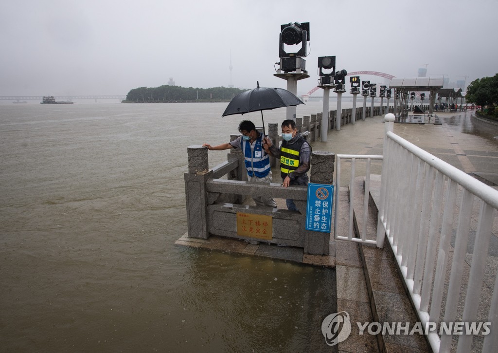CHINA-HUBEI-WUHAN-EMERGENCY RESPONSE-FLOOD CONTROL-UPGRADE (CN)