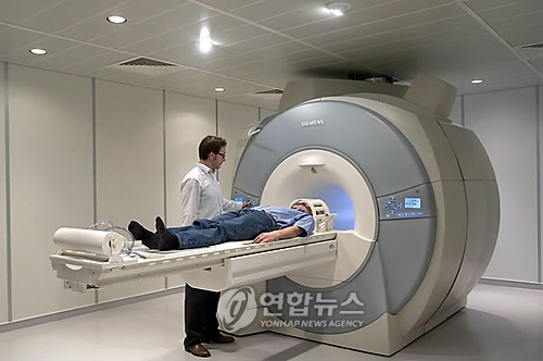 자기공명영상(MRI) 장비. [EPA=연합뉴스 자료사진〕