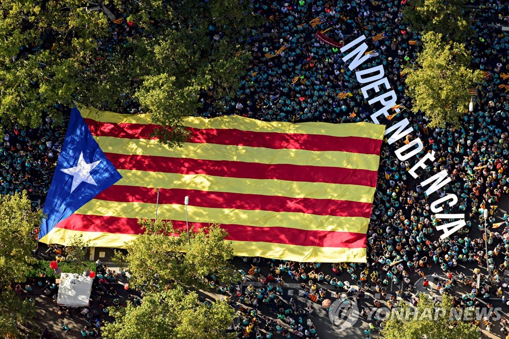 바르셀로나의 카탈루냐 독립 집회에 60만명 운집