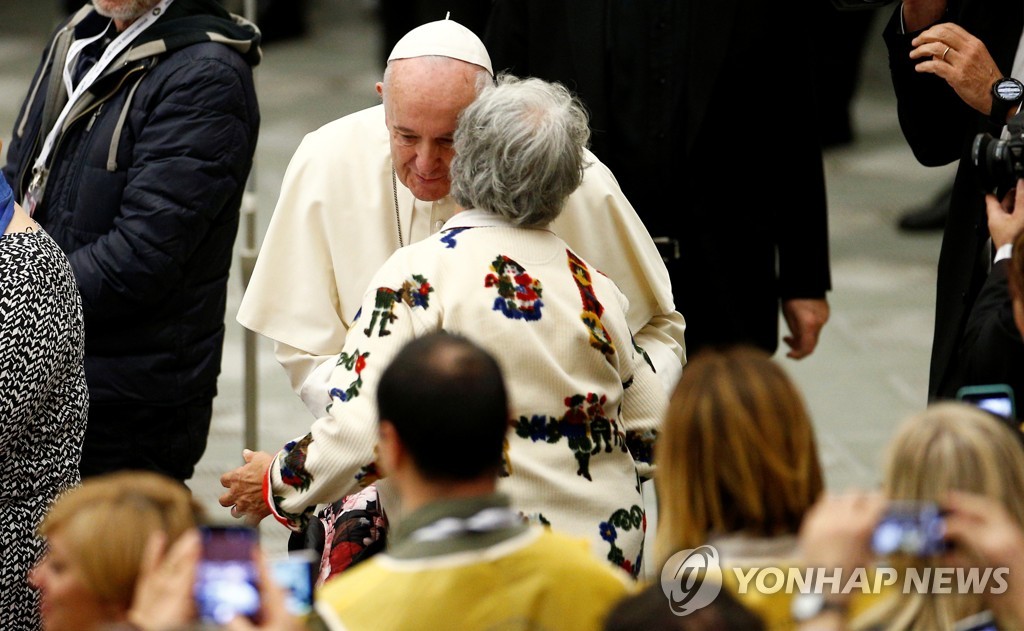 POPE-POOR/
