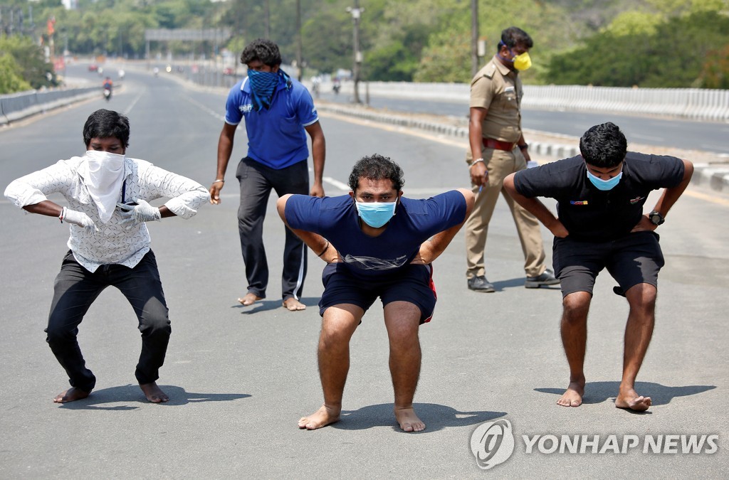 HEALTH-CORONAVIRUS/SOUTHASIA