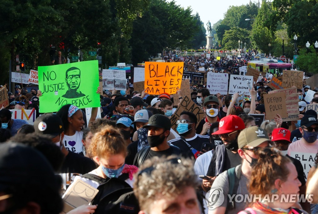 MINNEAPOLIS-POLICE/PROTESTS-WASHINGTON