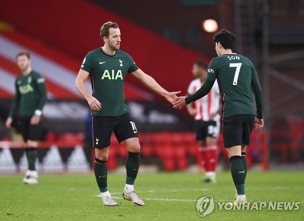 SOCCER-ENGLAND-SHU-TOT/REPORT
