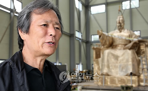 세종대왕 미소 되살린 김영원 교수