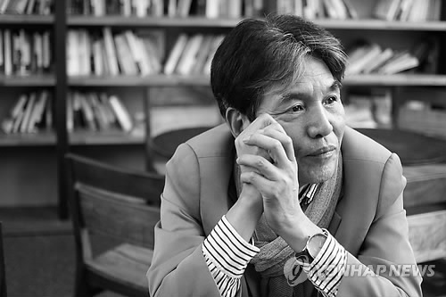 신작 '나의 손은 말굽으로 변하고'를 출간한 소설가 박범신