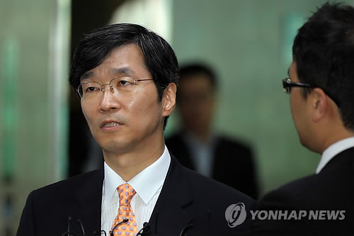 서울시교육감 후보자 매수 혐의로 구속된 곽노현 서울시교육감이 21일 오후 기소한다. 사진은 곽노현 서울시교육감(자료사진)