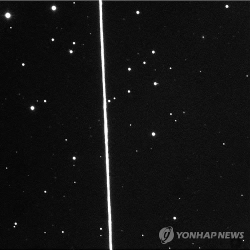 16일 지구에 접근한 소행성의 밤하늘 모습