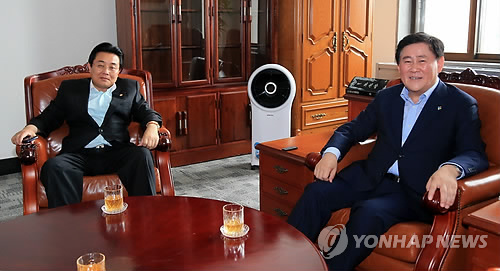국정원 국정조사 논의하는 여야 원내대표