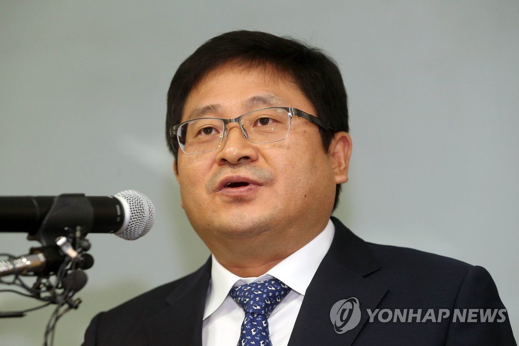 이준우 팬택 대표 (연합뉴스 자료사진)