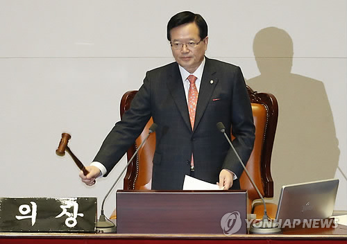 이완구 국무총리 후보자 임명동의안 가결
