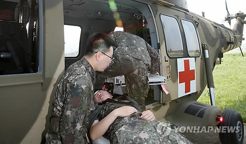 육군 의무후송항공대 환자 이송