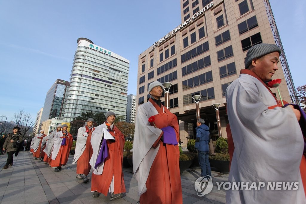 종교인들, 광화문서 '평화의 꽃길 기도회'