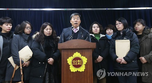 '단원고 존치교실 재학생에 돌려주세요'