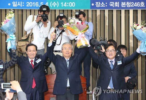 더민주 신임 원내대표에 우상호
