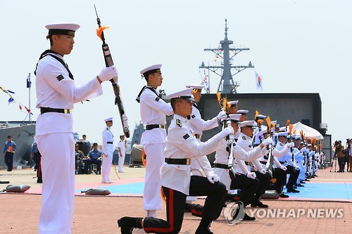 해군 의장대 시범