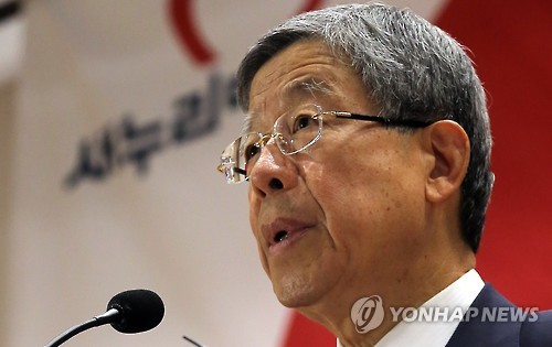 인사말 하는 새누리당 김희옥 혁신비대위원장